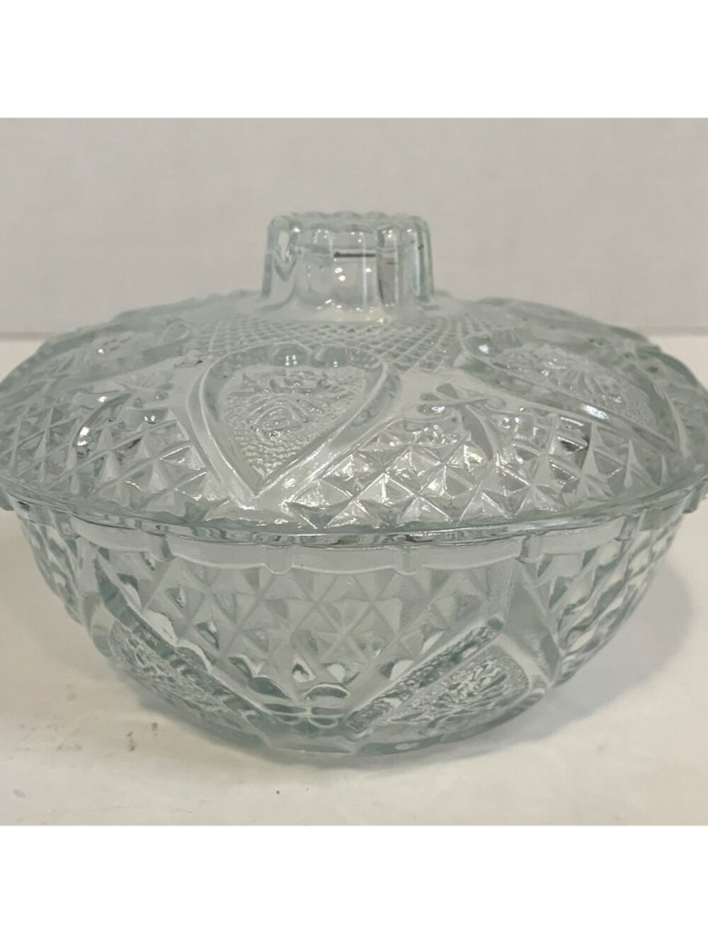 Vintage Pressed Heart Design Clear Glass Candy-Nut-Jewelry-Trinket Dish w/Lid
